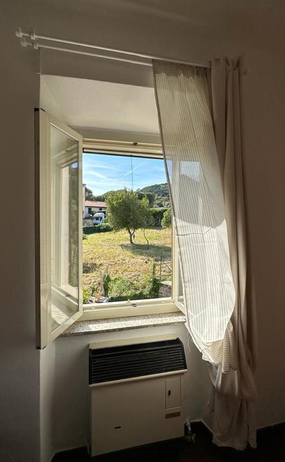 Casa Danila Apartment Quercianella Bagian luar foto