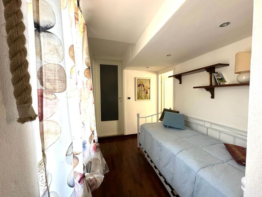 Casa Danila Apartment Quercianella Bagian luar foto