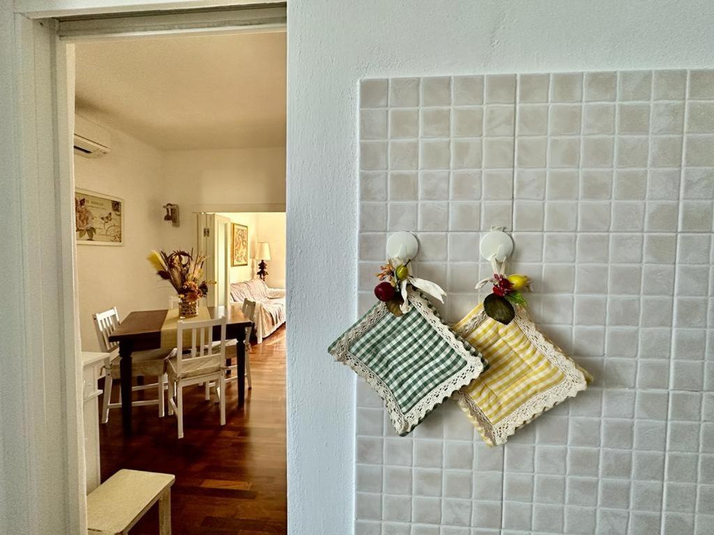 Casa Danila Apartment Quercianella Bagian luar foto